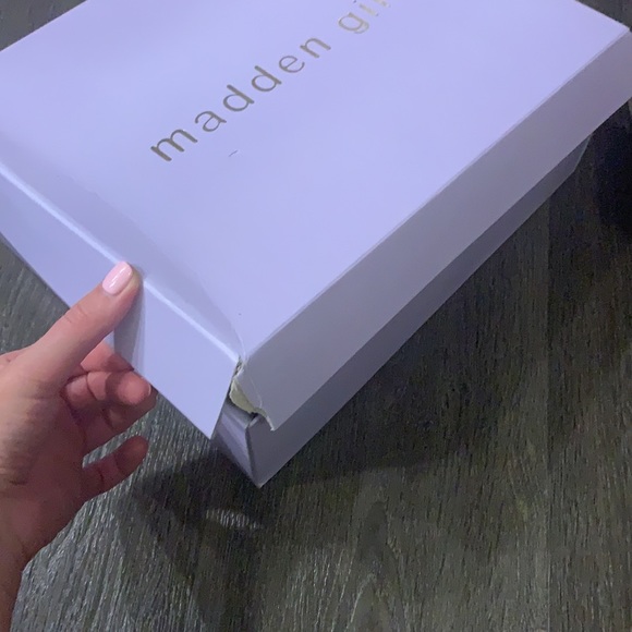 Madden Girl Taupe Shooties - Picture 6 of 9